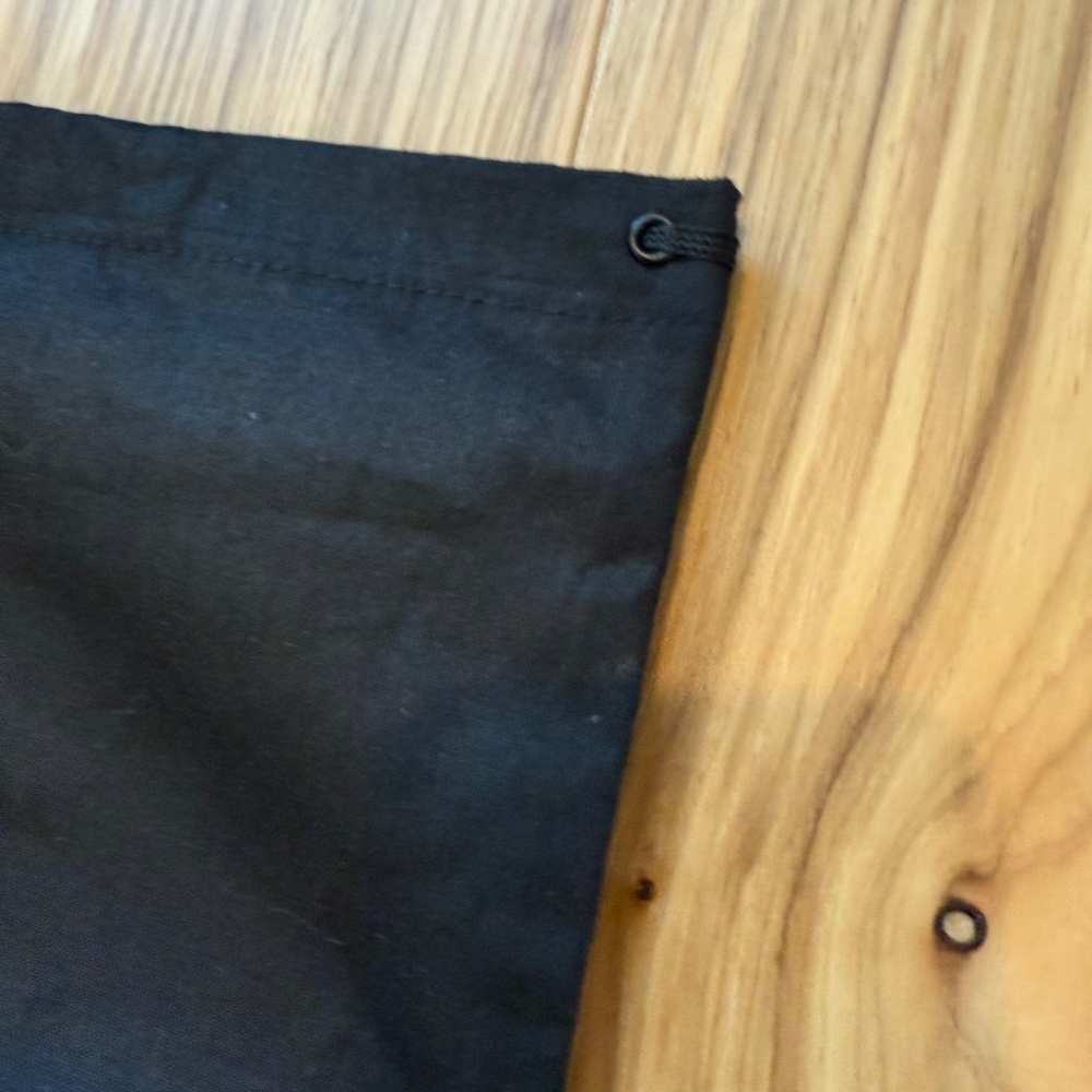Saint Laurent Black Dust Bag – 17"x14" – Excellent Condition - Picture 2 of 5